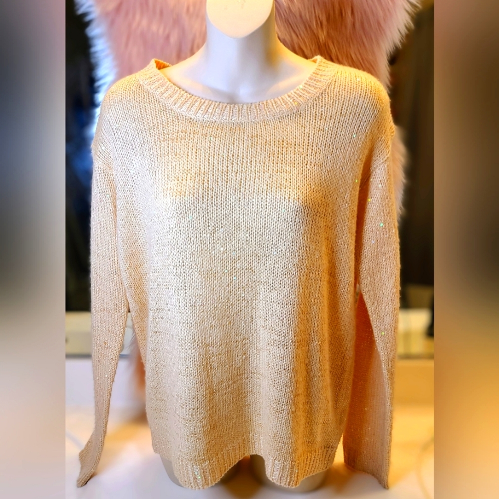 FOREVER 21 Peach  Knit cut out sequin sweater  Size M